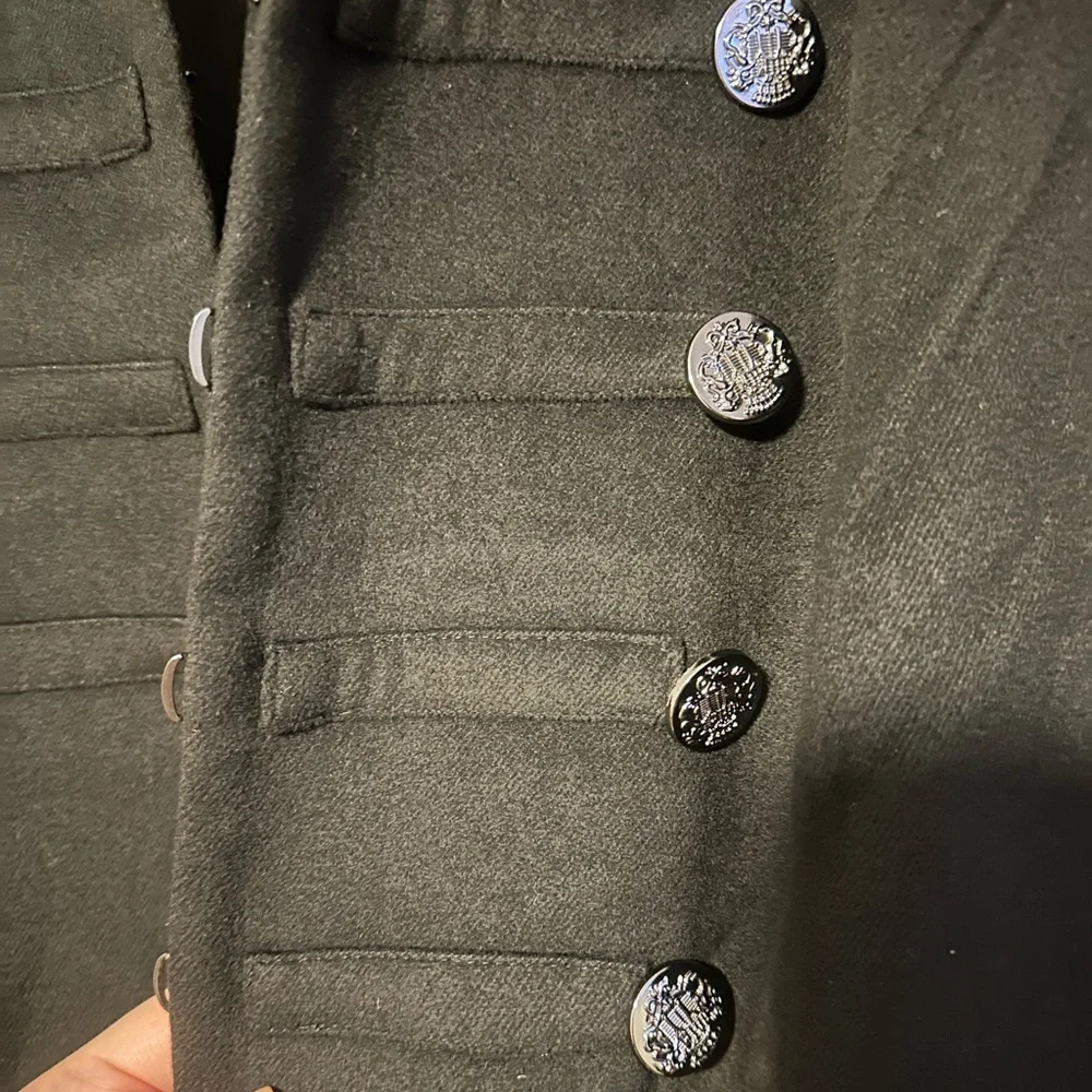 Simply Fierce Coat - Picture 4 of 4